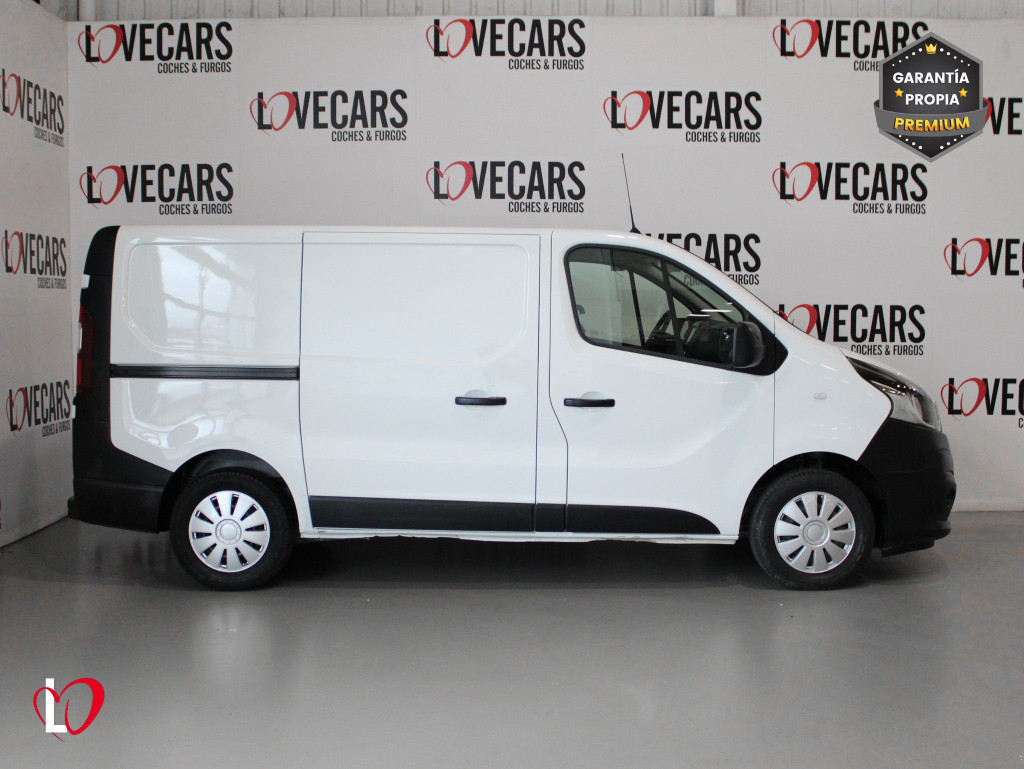 NISSAN NV 300 DCI FURGÓN CERRADO 6 VEL 120 de segunda mano