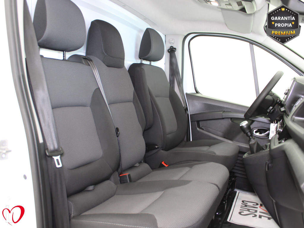 NISSAN PRIMASTAR 2.0 DCI FURGON. L2 H1 130 de segunda mano