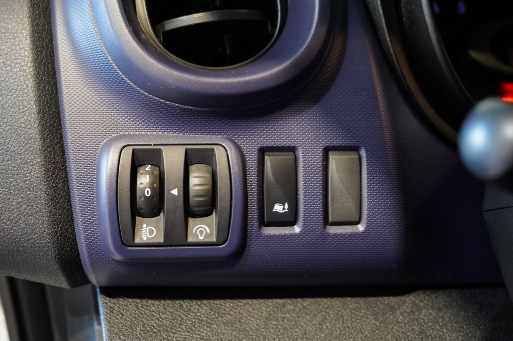 OPEL VIVARO 1.6 CDTI L1 H1 FURGÓN CERRADO 115 de segunda mano