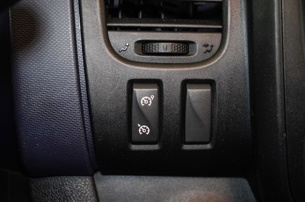 OPEL VIVARO 1.6 CDTI L1 H1 FURGÓN CERRADO 115 de segunda mano