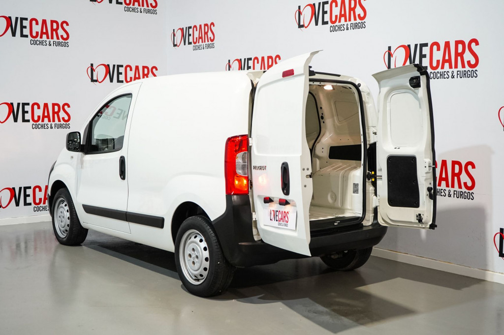 PEUGEOT BIPPER 1.3 HDI FURGÓN CERRADO 80 de segunda mano
