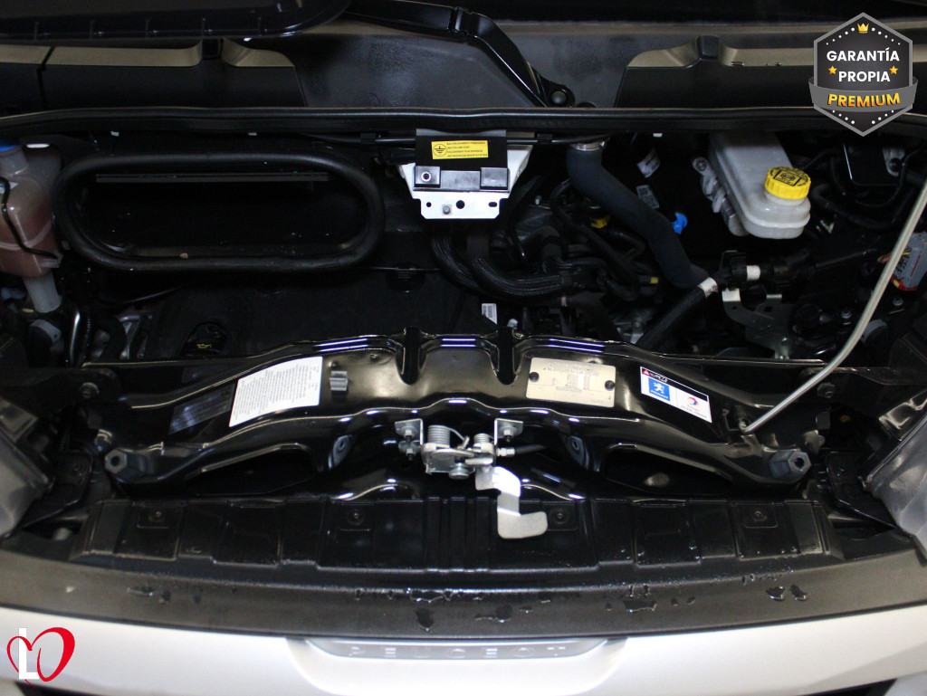 PEUGEOT BOXER 2.0 BlueHDI 330 ISOTERMO + EQUIPO FRIO (-18º) 110 de segunda mano