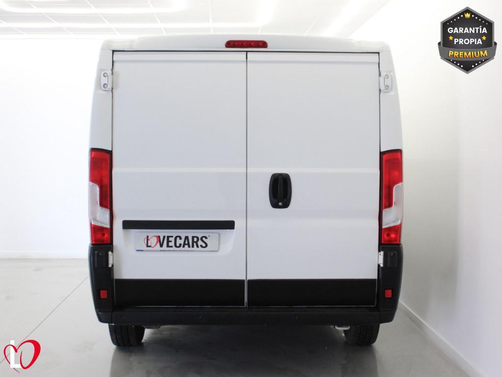 PEUGEOT BOXER 2.0 BLUEHDI FG. L1H1 PREMIUM 110 de segunda mano