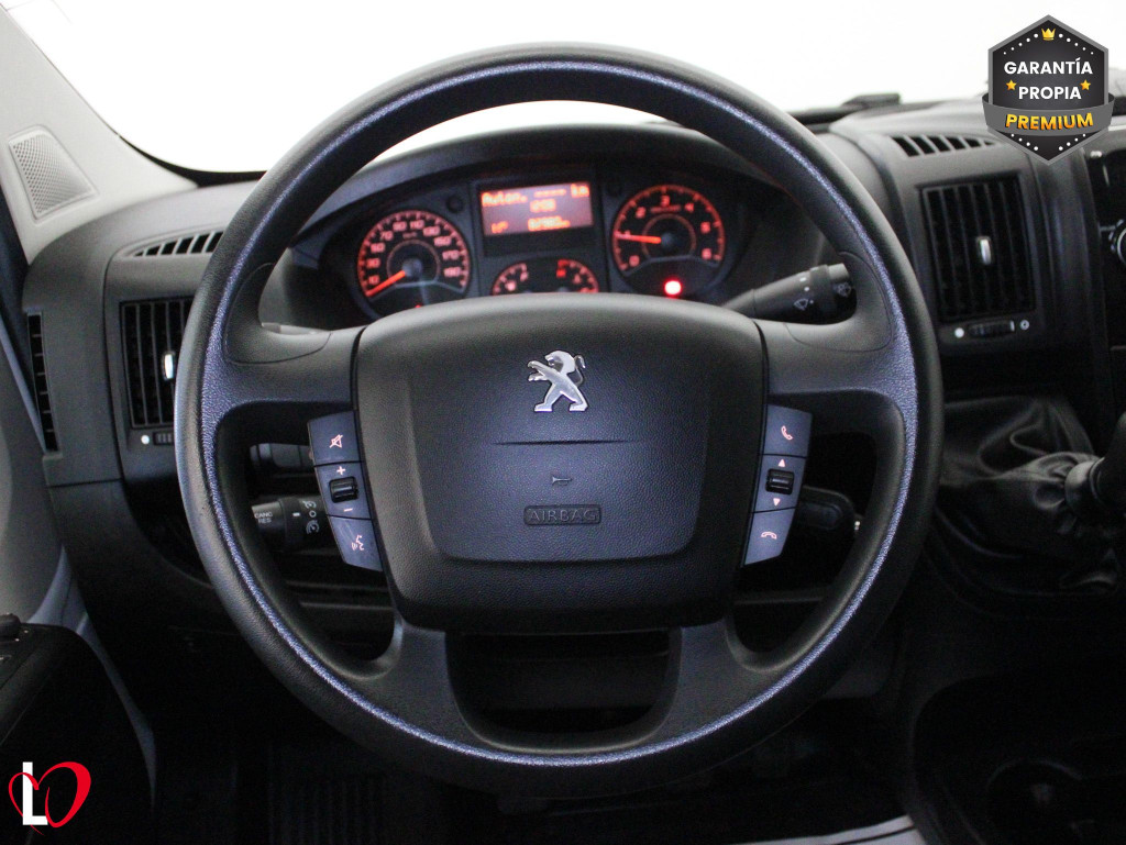 PEUGEOT BOXER 2.0 BLUEHDI FG. L1H1 PREMIUM 110 de segunda mano