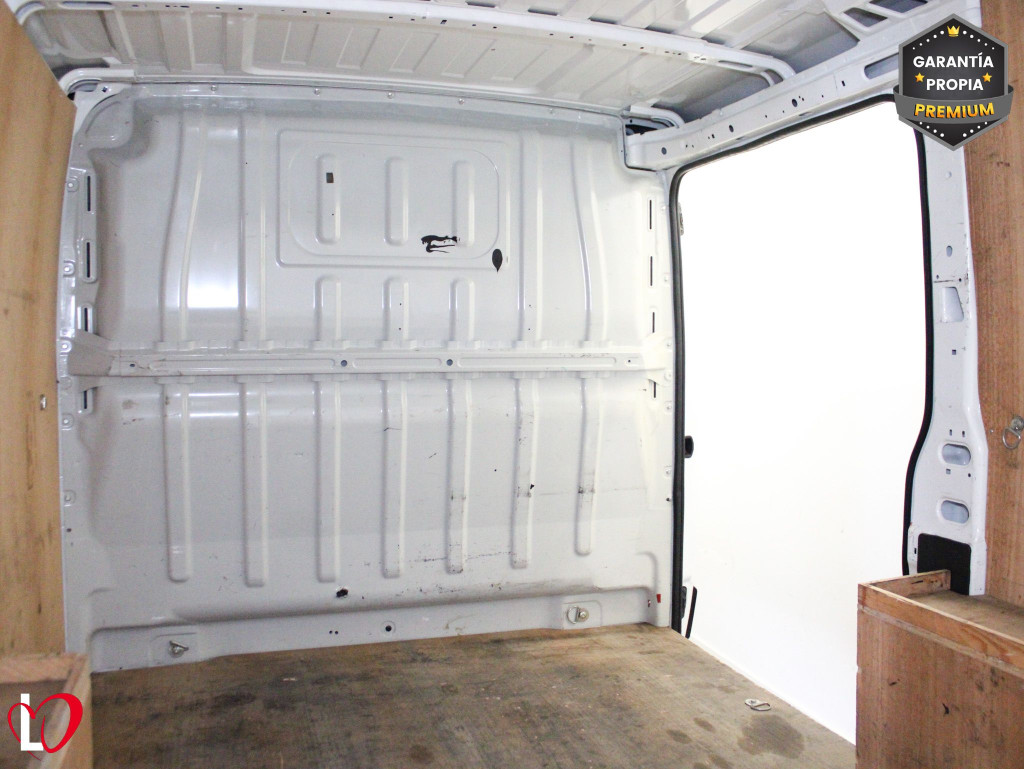 PEUGEOT BOXER 2.0 BLUEHDI FG. L1H1 PREMIUM 110 de segunda mano