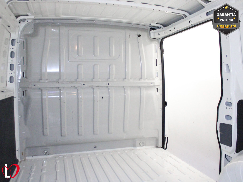 PEUGEOT BOXER 2.0 BLUEHDI FG. L1H1 PREMIUM 110 de segunda mano