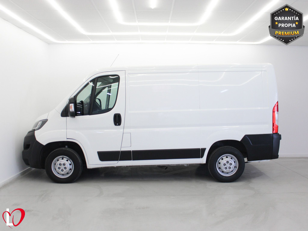 PEUGEOT BOXER 2.0 BLUEHDI FG. L1H1 PREMIUM 110 de segunda mano