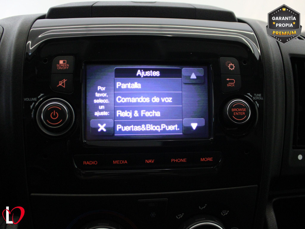 PEUGEOT BOXER 2.0 BLUEHDI FG. L1H1 PREMIUM 110 de segunda mano