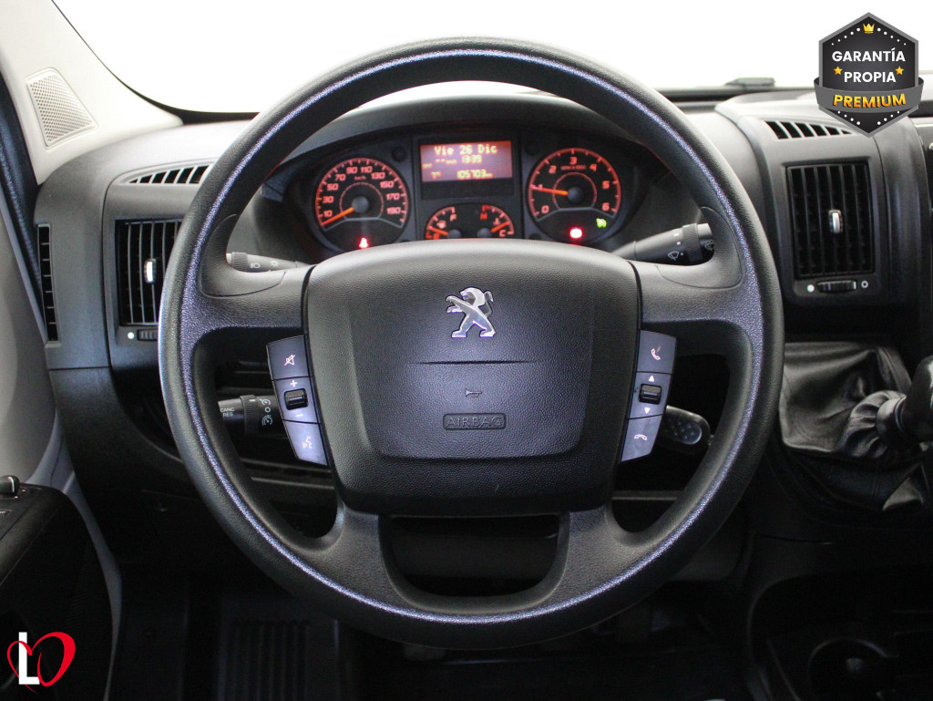 PEUGEOT BOXER 2.0 BLUEHDI FG. L1H1 PREMIUM 110 de segunda mano