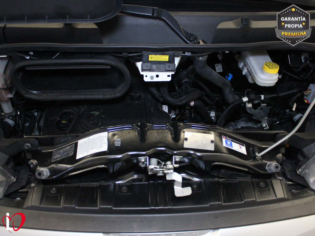 PEUGEOT BOXER 2.0 BLUEHDI FG. L1H1 PREMIUM 110 de segunda mano