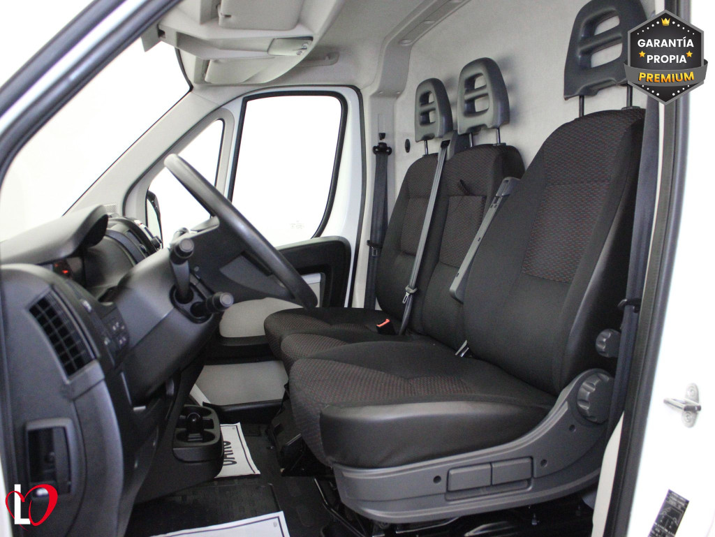 PEUGEOT BOXER 2.0 BLUEHDI FG. L1H1 PREMIUM 110 de segunda mano