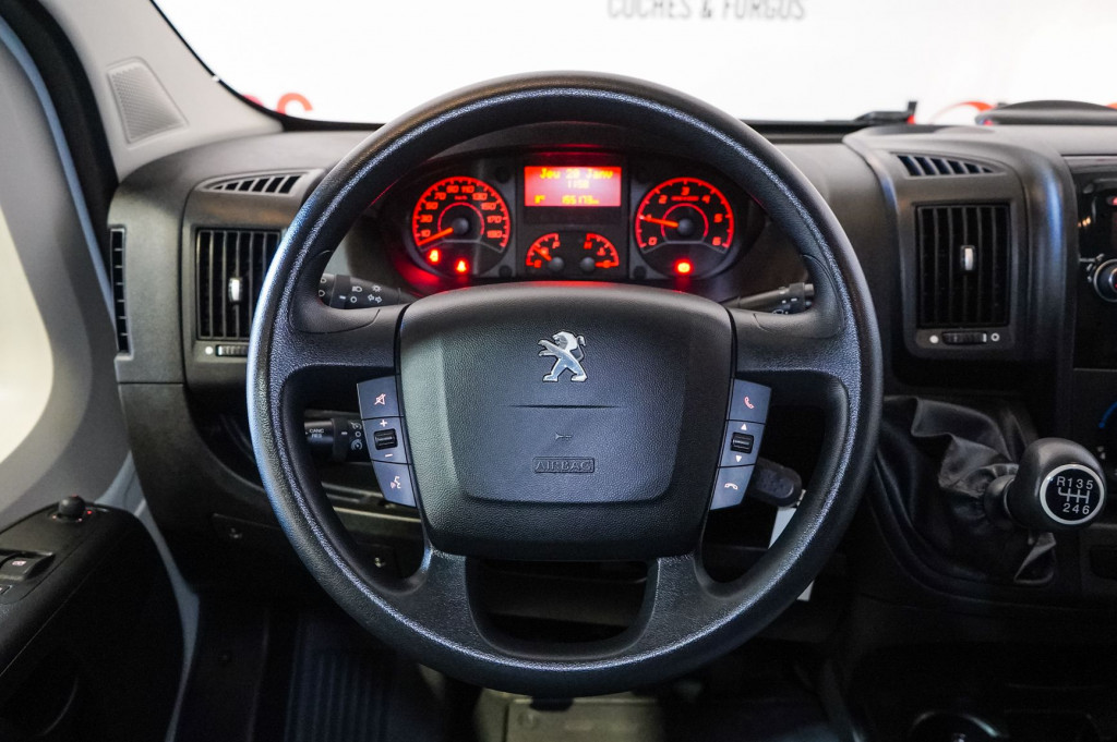 PEUGEOT BOXER 2.0 BLUEHDI FURGON L2 H2 333 PREMIUM 130 de segunda mano