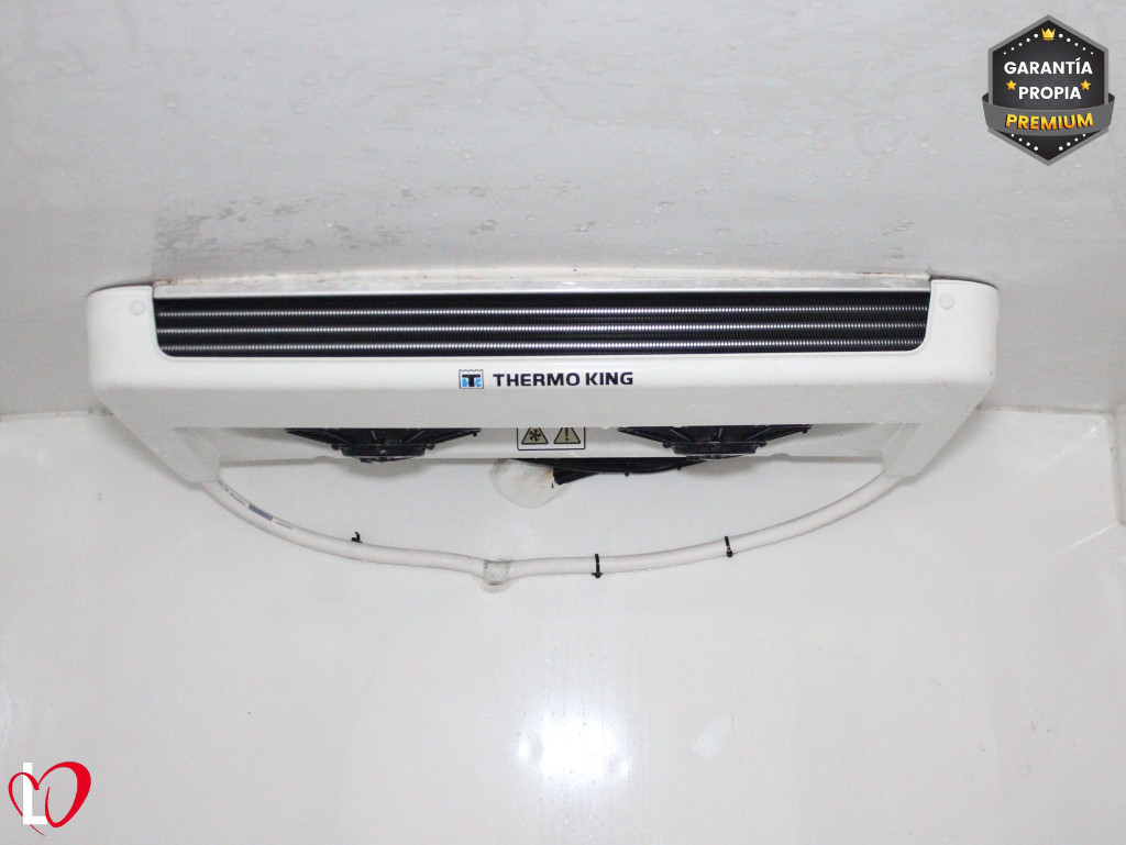 PEUGEOT BOXER 2.0 BlueHDI L1H1 330 ISOTERMO + EQUIPO FRIO 110 de segunda mano