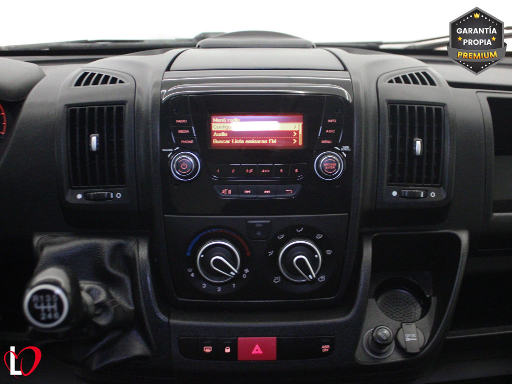 PEUGEOT BOXER 2.0 BlueHDI L1H1 330 ISOTERMO + EQUIPO FRIO 110 de segunda mano