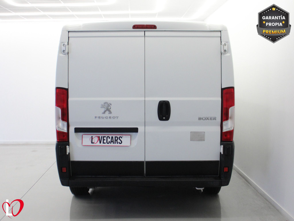 PEUGEOT BOXER 2.0 BlueHDI L1H1 330 ISOTERMO + EQUIPO FRIO 110 de segunda mano