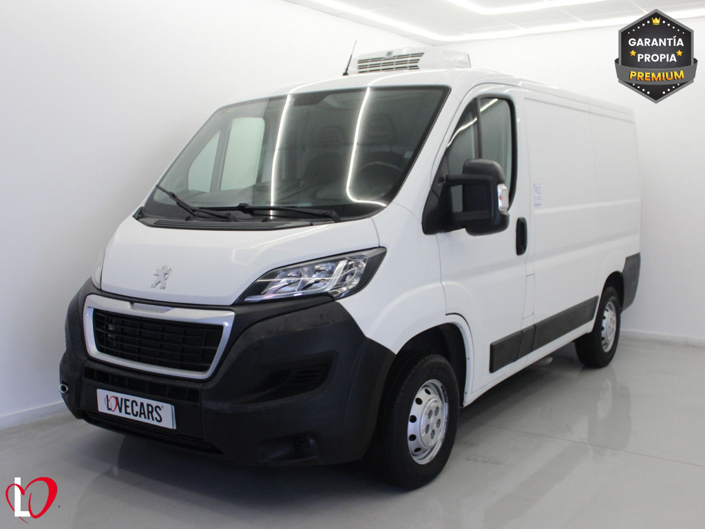 PEUGEOT BOXER 2.0 BlueHDI L1H1 330 ISOTERMO + EQUIPO FRIO 110 de segunda mano