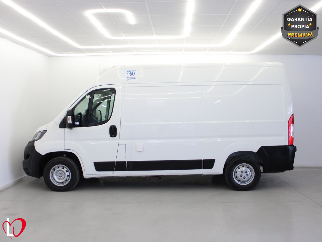 PEUGEOT BOXER 2.2 BlueHDI 88KW L2H2 333 ISOTERMO + FRIO 120 de segunda mano