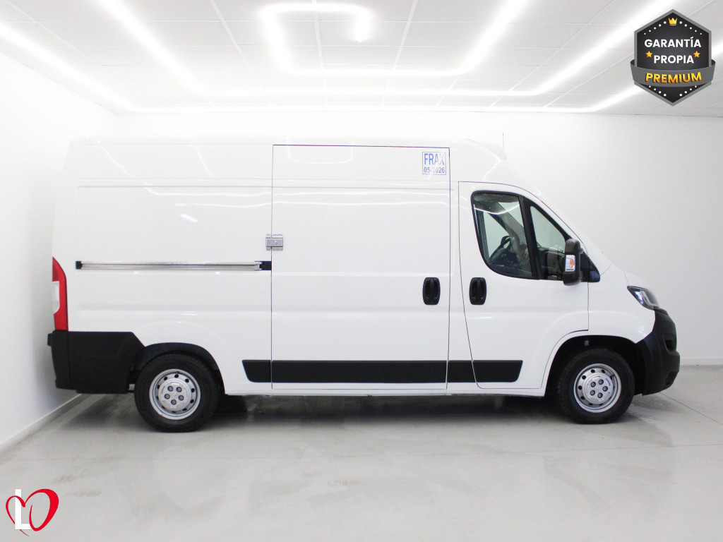 PEUGEOT BOXER 2.2 BlueHDI 88KW L2H2 333 ISOTERMO + FRIO 120 de segunda mano