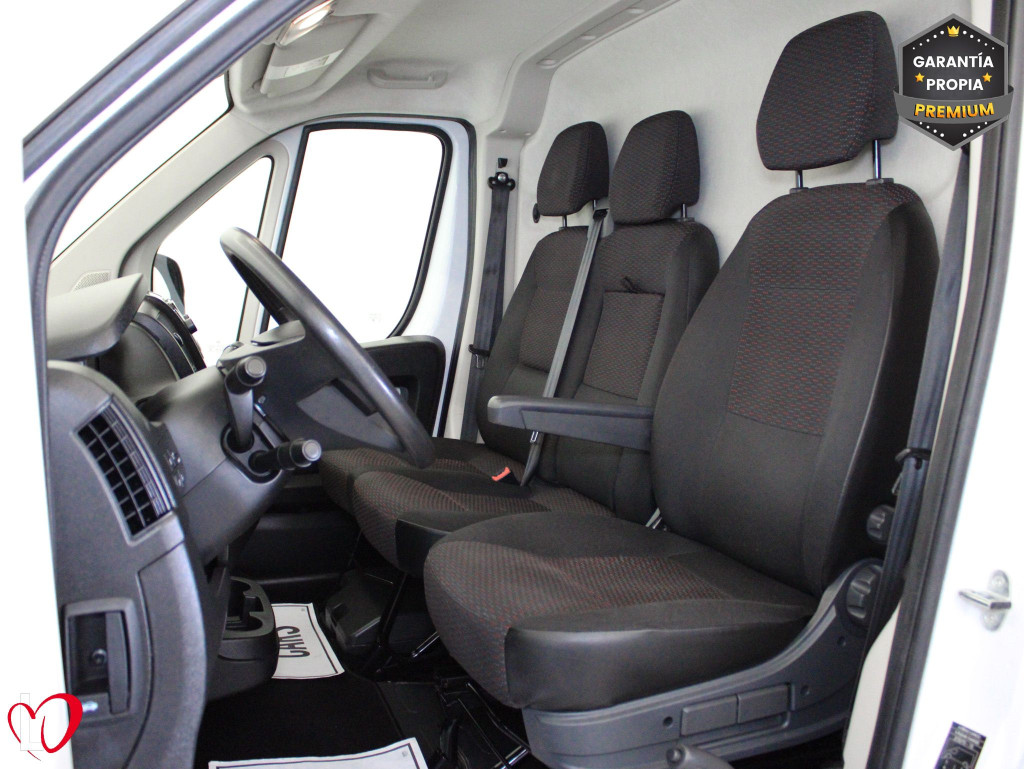 PEUGEOT BOXER 330 L1 H1 BlueHDI SS 6 VEL. 120 de segunda mano PEUGEOT BOXER 330 L1 H1 BlueHDI SS 6 VEL. 120 de segunda mano