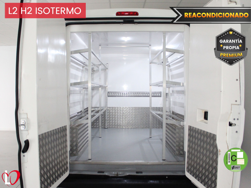 PEUGEOT BOXER BlueHDI 33 L2 H2 FURGÓN ISOTERMO 130 de segunda mano