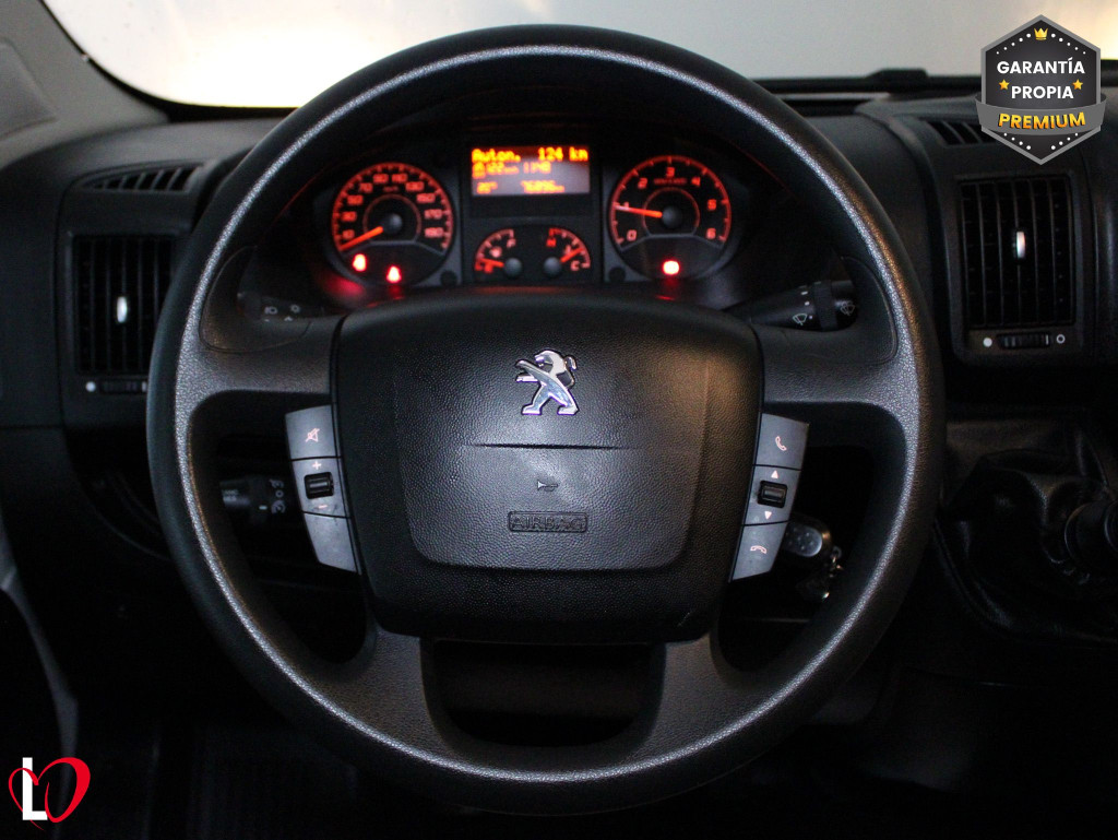 PEUGEOT BOXER BlueHDI 33 L2 H2 FURGÓN ISOTERMO 130 de segunda mano