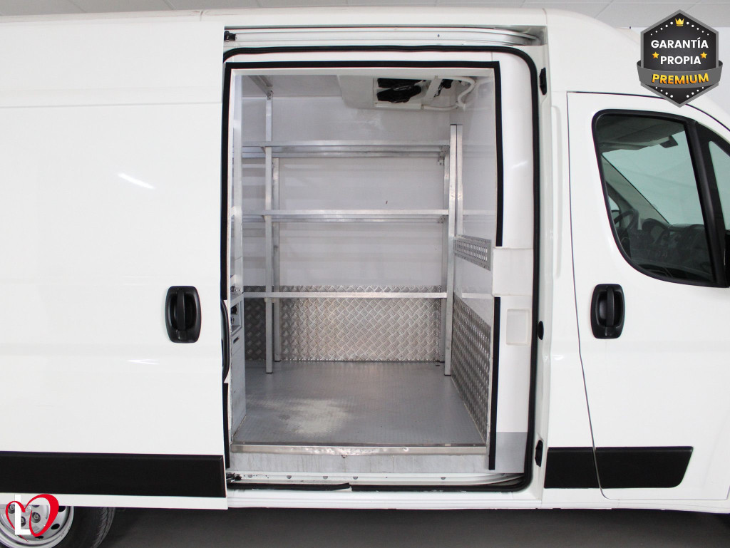 PEUGEOT BOXER BlueHDI 33 L2 H2 FURGÓN ISOTERMO + FRIO 110 (-20ª) de segunda mano