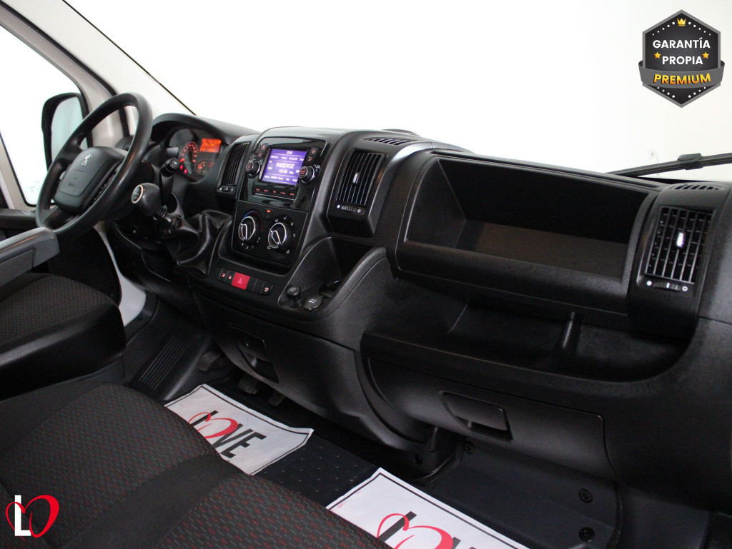 PEUGEOT BOXER BlueHDI 35 L2 H2 ISOTERMO + EQUIPO DE FRIO 140 de segunda mano