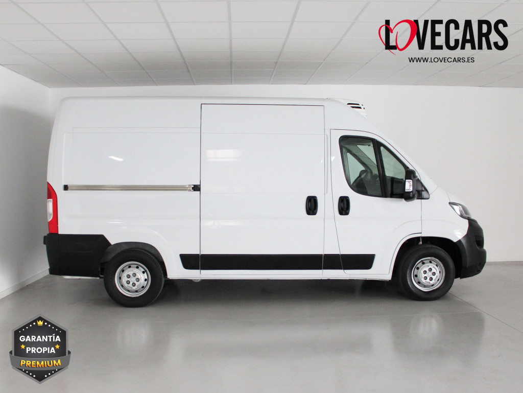 PEUGEOT BOXER BlueHDI 35 L2 H2 ISOTERMO + EQUIPO DE FRIO 140 de segunda mano