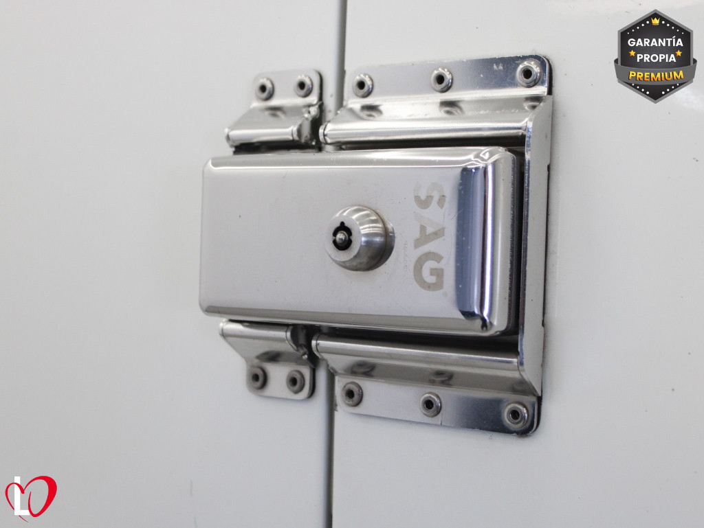 PEUGEOT BOXER BLUEHDI 81KW L2H2 333 ISOTERMO + EQUIPO FRIO 110 ( 0 GRADOS) de segunda mano