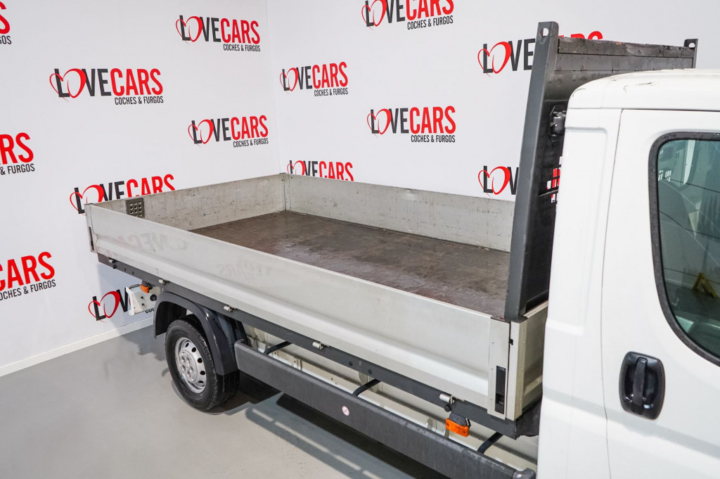 PEUGEOT BOXER BlueHDI CAJA ABIERTA 335 L3 130 de segunda mano
