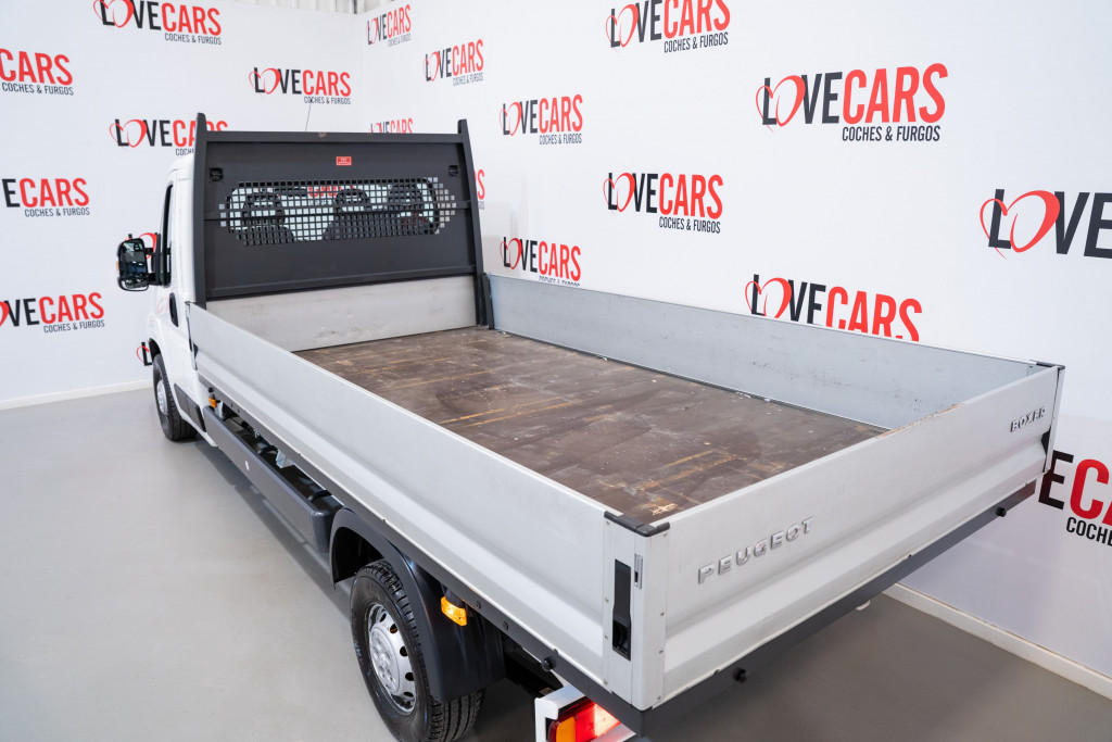 PEUGEOT BOXER BlueHDI CAMIÓN CAJA ABIERTA 335 L3 130 de segunda mano