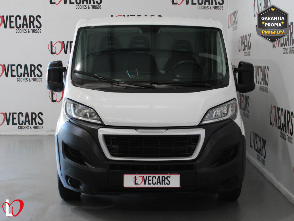 PEUGEOT BOXER BlueHDI FURGÓN 333 L2 H1 BHDI 120 S&S 6 Vel de segunda mano