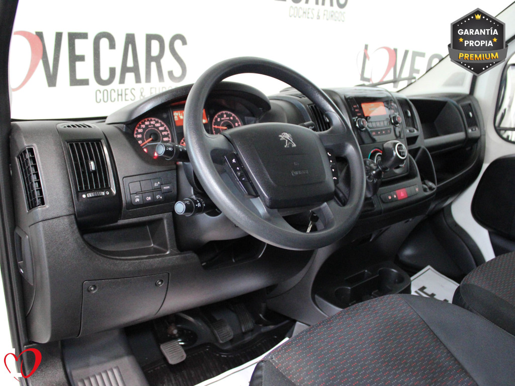 PEUGEOT BOXER BlueHDI FURGÓN 333 L2 H1 BHDI 120 S&S 6 Vel de segunda mano