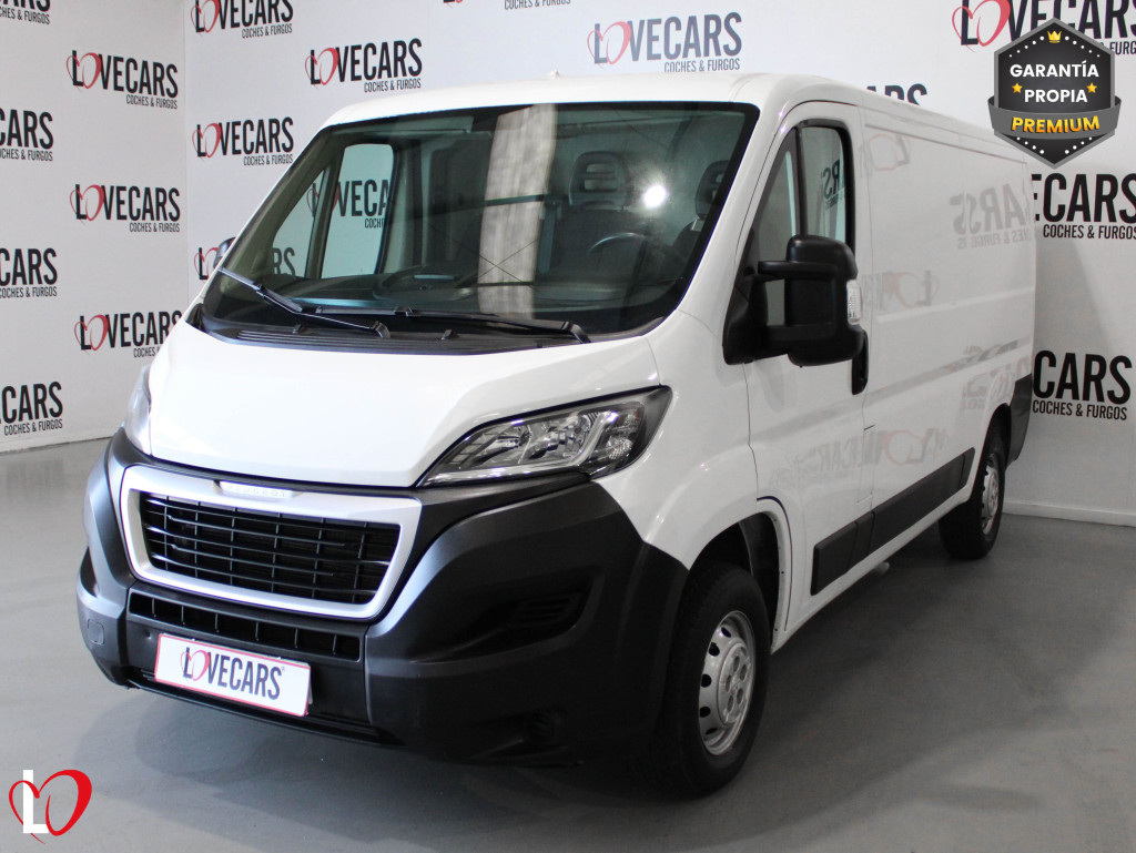 PEUGEOT BOXER BlueHDI FURGÓN 333 L2 H1 BHDI 120 S&S 6 Vel de segunda mano