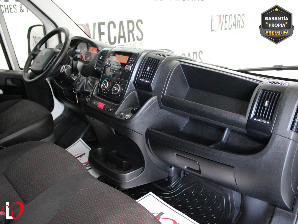 PEUGEOT BOXER BlueHDI FURGÓN 333 L2 H1 BHDI 120 S&S 6 Vel de segunda mano