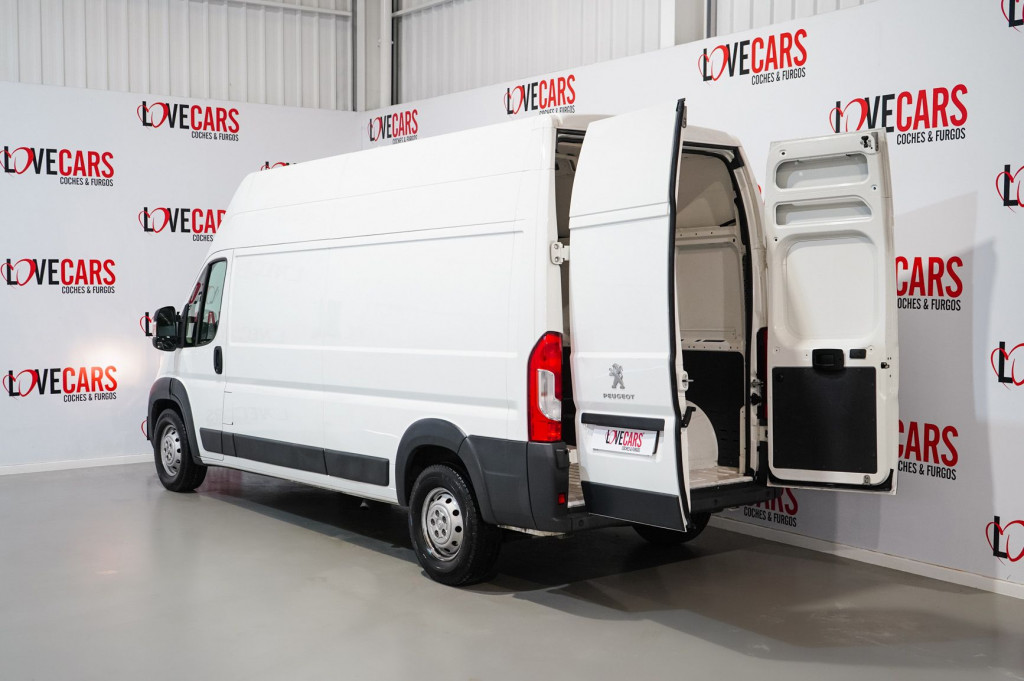 PEUGEOT BOXER BlueHDI FURGÓN 435 L3 H3 130 de segunda mano