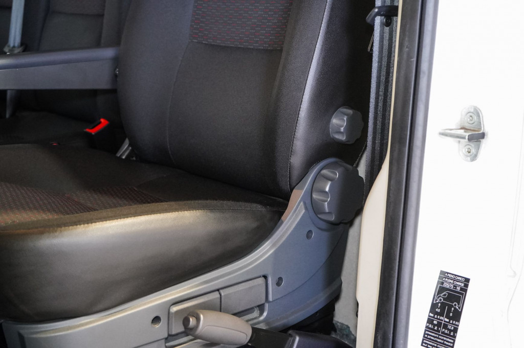 PEUGEOT BOXER BlueHDI FURGÓN 435 L3 H3 130 de segunda mano