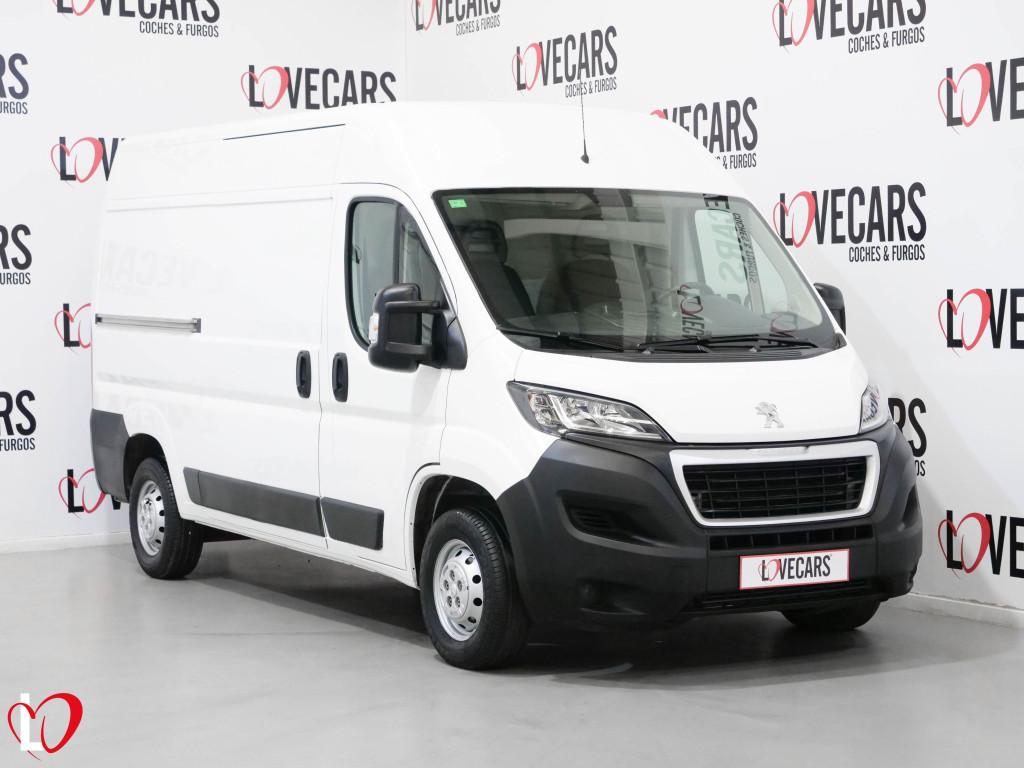 PEUGEOT BOXER BlueHDI FURGÓN CERRADO 333 L2 H2 130 de segunda mano