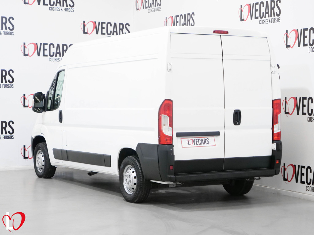 PEUGEOT BOXER BlueHDI FURGÓN CERRADO 333 L2 H2 130 de segunda mano