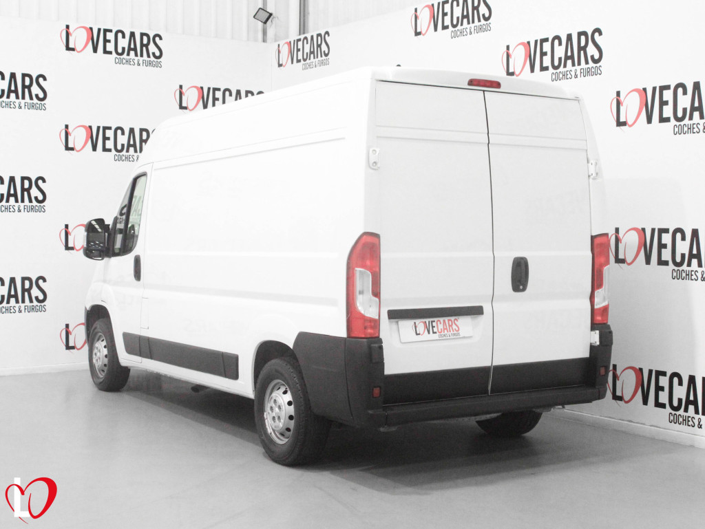 PEUGEOT BOXER BlueHDI FURGÓN CERRADO 35 L2 H2 130 de segunda mano