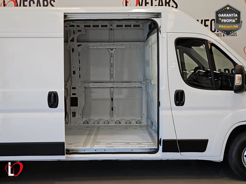 PEUGEOT BOXER BlueHDI FURGÓN PREMIUN 335 L3 H2 140 de segunda mano