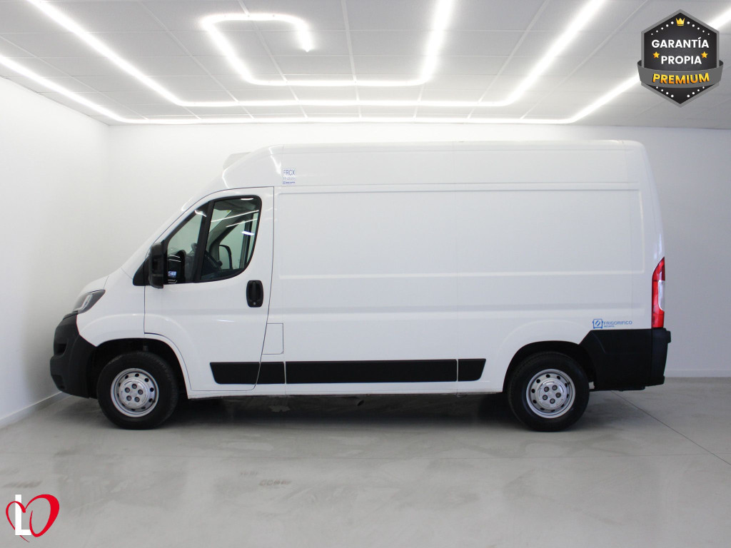 PEUGEOT BOXER BlueHDI L2H2 333 ISOTERMO + EQUIPO FRIO 110 de segunda mano