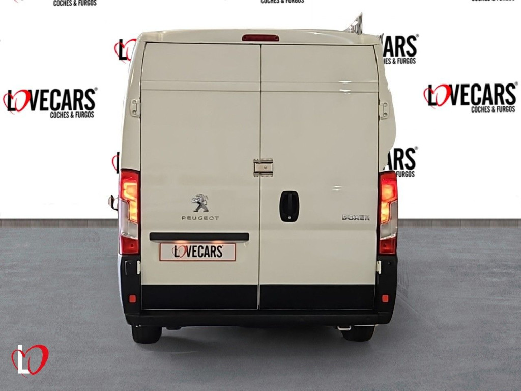 PEUGEOT BOXER BlueHDI S&S FURGÓN CERRADO 33 L2 H2 140 de segunda mano