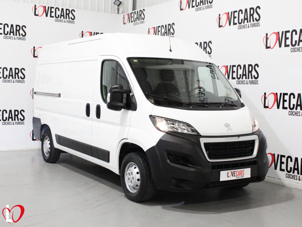 PEUGEOT BOXER BlueHDI S&S FURGÓN CERRADO 33 L2 H2 140 de segunda mano