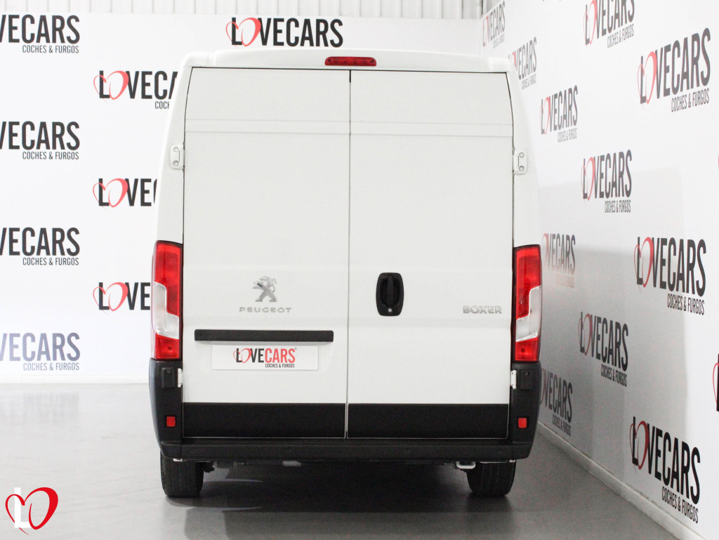 PEUGEOT BOXER BlueHDI S&S FURGÓN CERRADO 33 L2 H2 140 de segunda mano