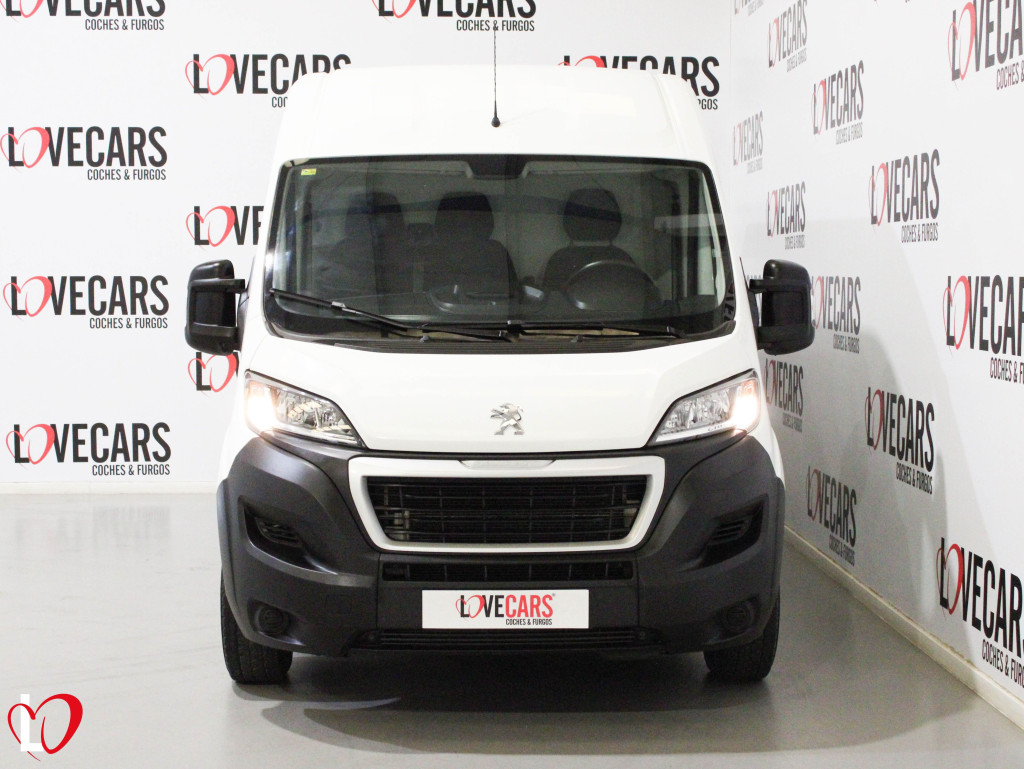 PEUGEOT BOXER BlueHDI S&S FURGÓN CERRADO 33 L2 H2 140 de segunda mano