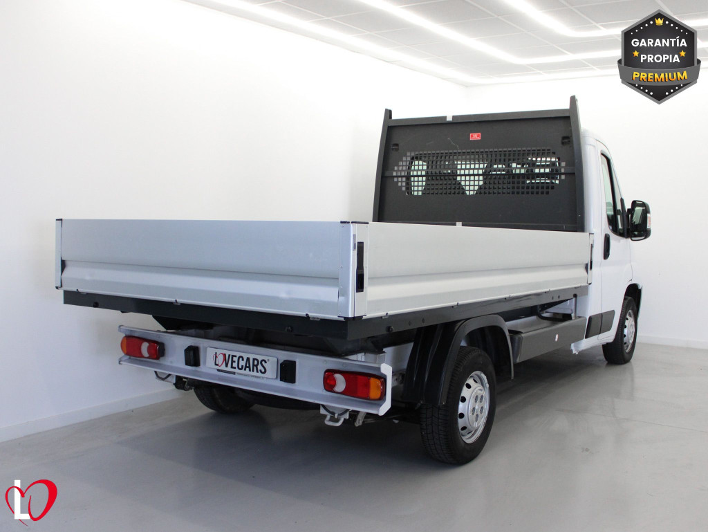 PEUGEOT BOXER CAMIÓN CAJA 33 L2 BlueHDi 140 S&S de segunda mano