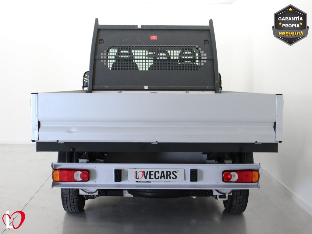 PEUGEOT BOXER CAMIÓN CAJA 33 L2 BlueHDi 140 S&S de segunda mano