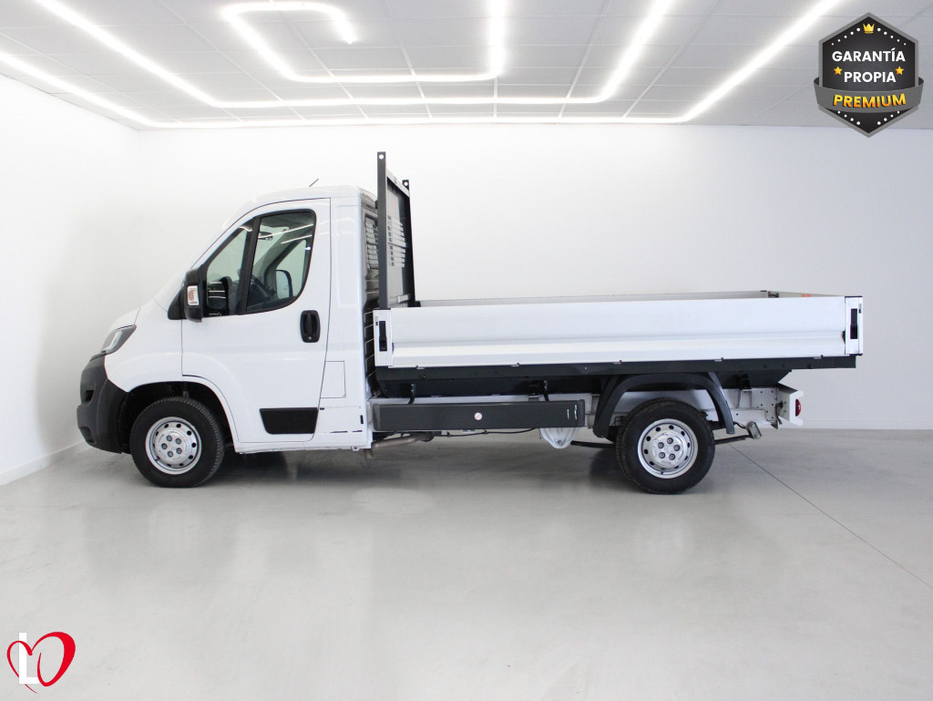 PEUGEOT BOXER CAMIÓN CAJA 33 L2 BlueHDi 140 S&S de segunda mano