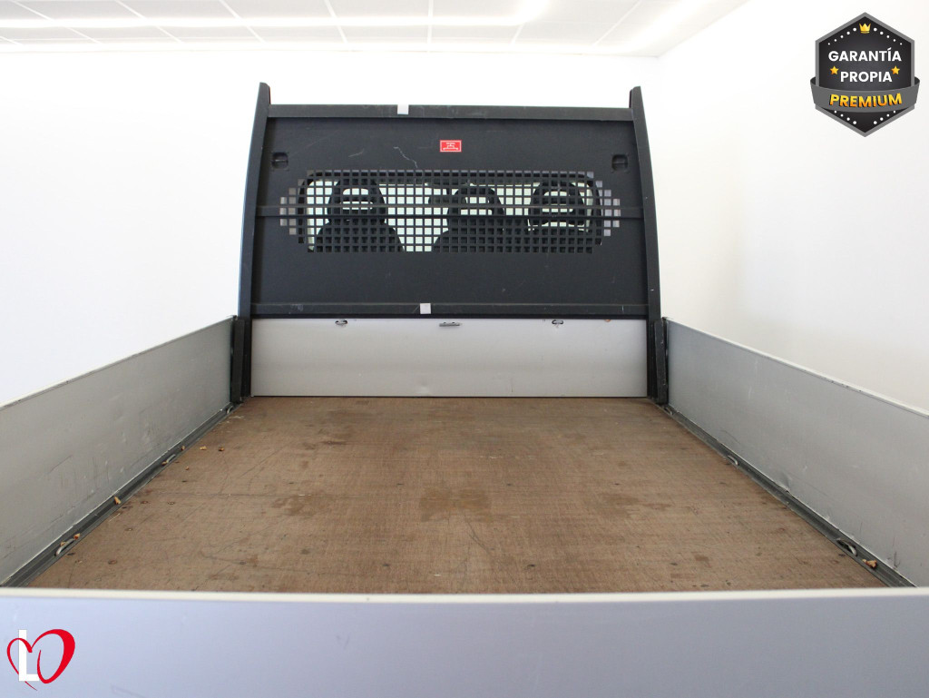 PEUGEOT BOXER CAMIÓN CAJA 33 L2 BlueHDi 140 S&S de segunda mano